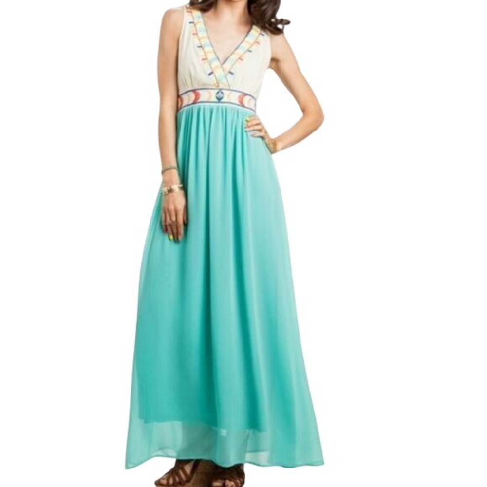Flying Tomato Boho Chic Tropical Embroidered‎ Flowy Maxi Dress  Size Small
